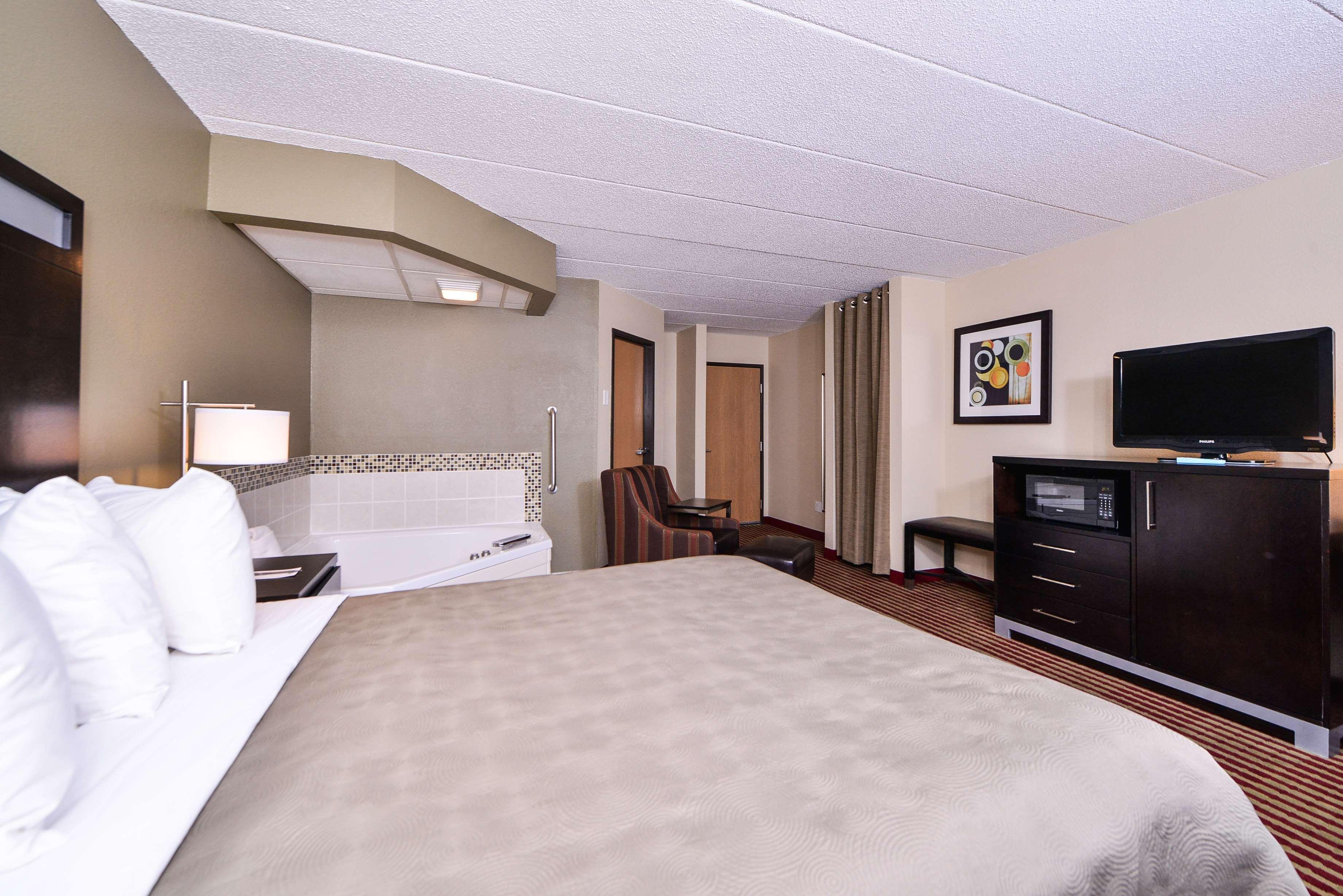 Best Western Germantown Inn Экстерьер фото