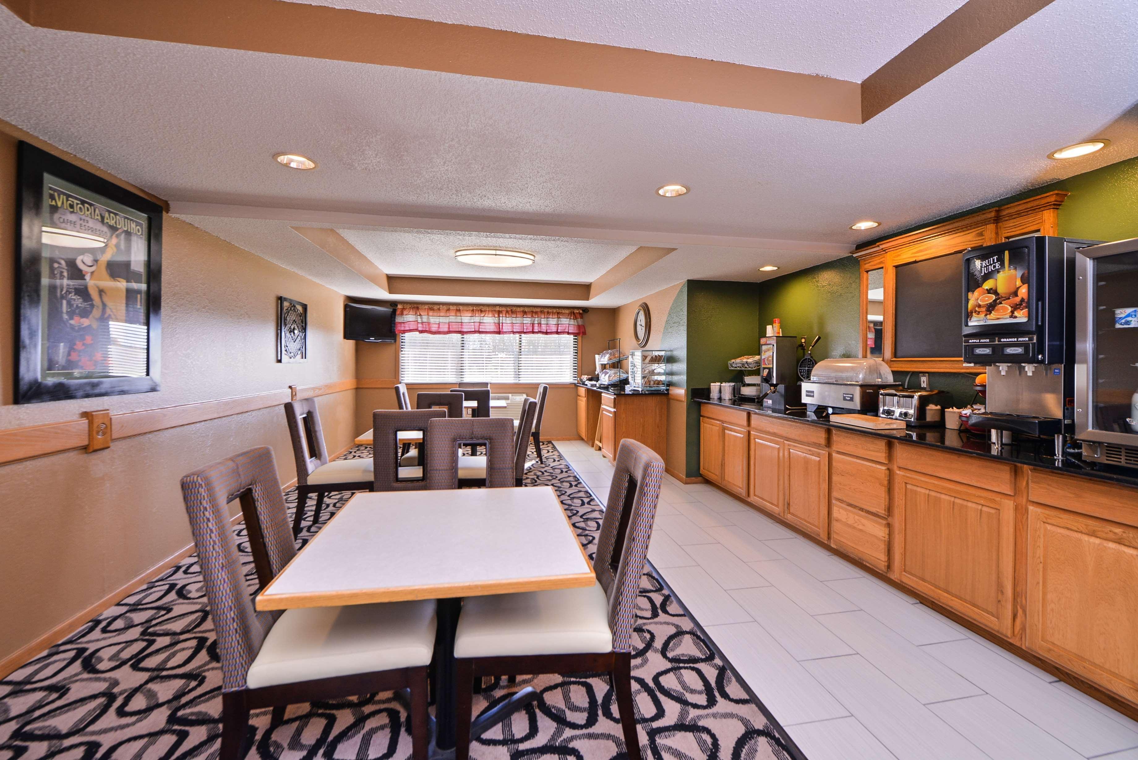 Best Western Germantown Inn Экстерьер фото