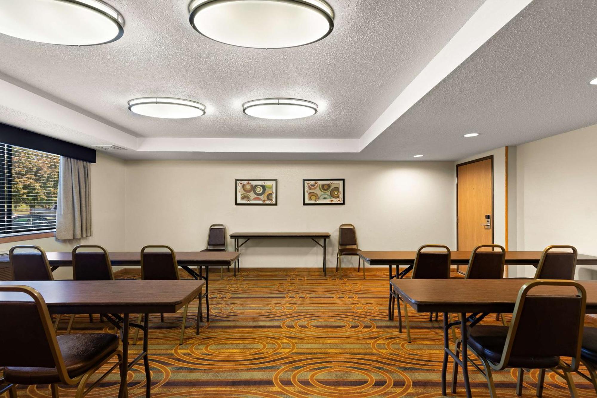 Best Western Germantown Inn Экстерьер фото