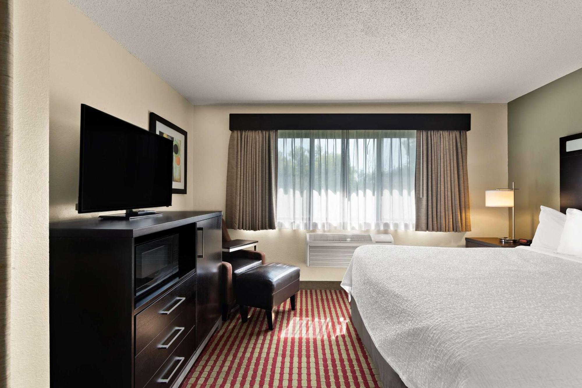Best Western Germantown Inn Экстерьер фото