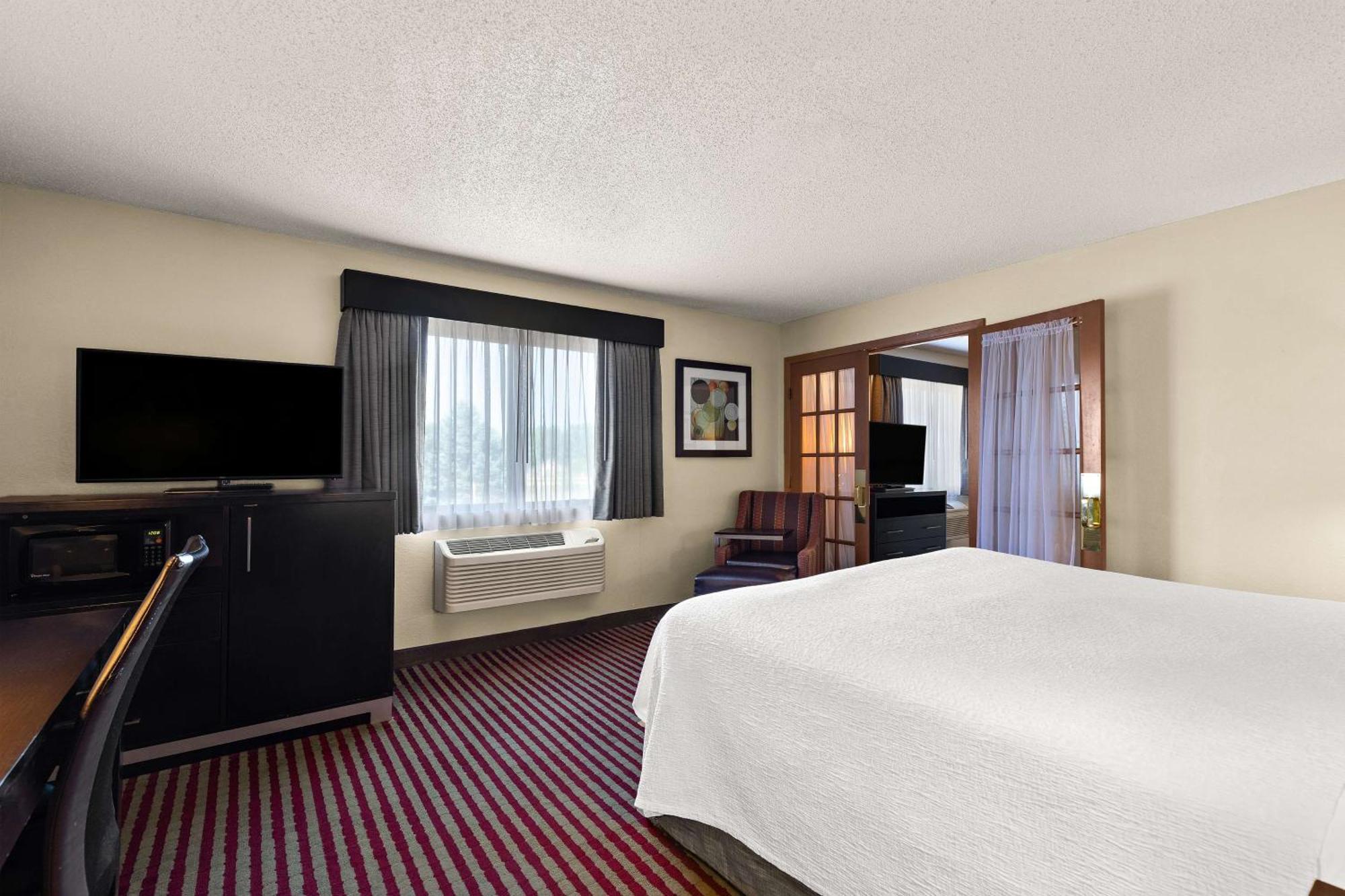 Best Western Germantown Inn Экстерьер фото