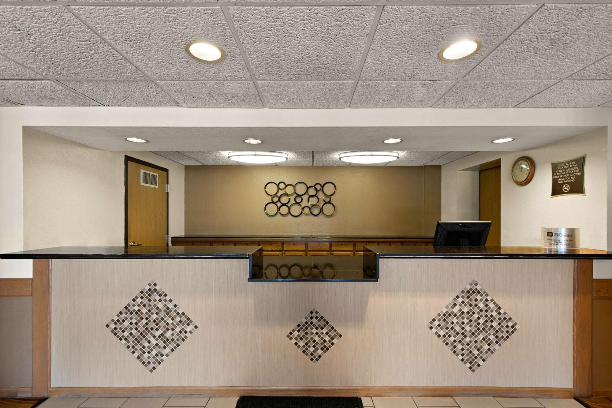 Best Western Germantown Inn Экстерьер фото
